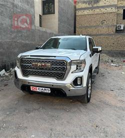 GMC Sierra